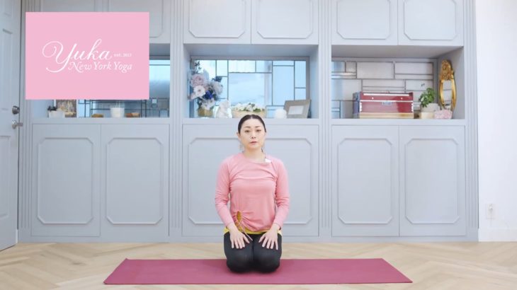 【おうちヨガ★★】体幹と二の腕を引き締めるエナジーアップ！ー夏の前に全身を引き締めるー★★